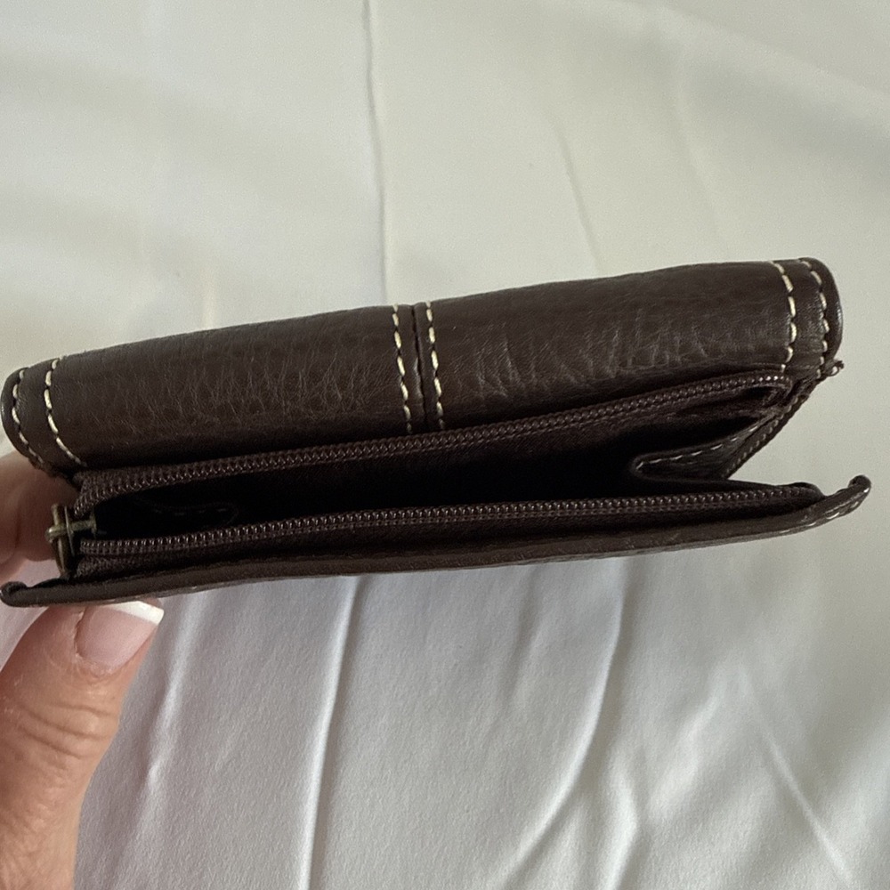 Vintage Chaps Brown Wallet - Picture 7 of 7